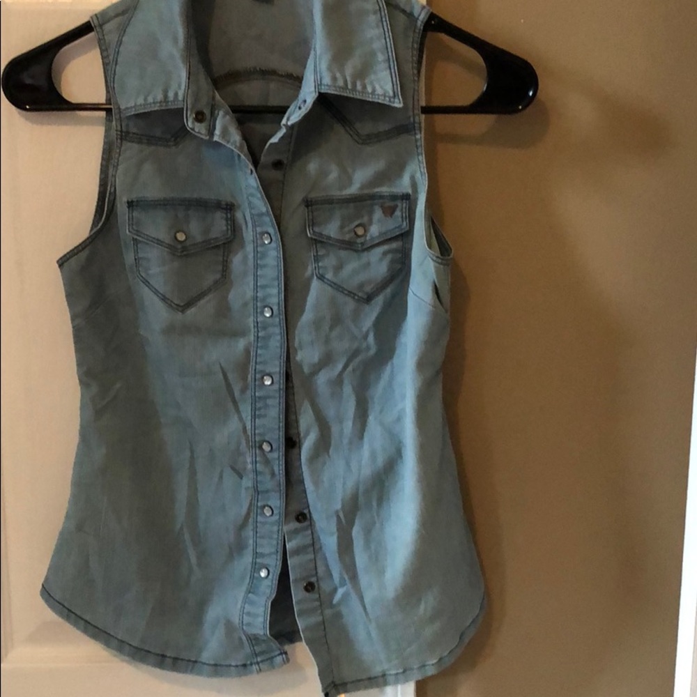 Blue jean shirt